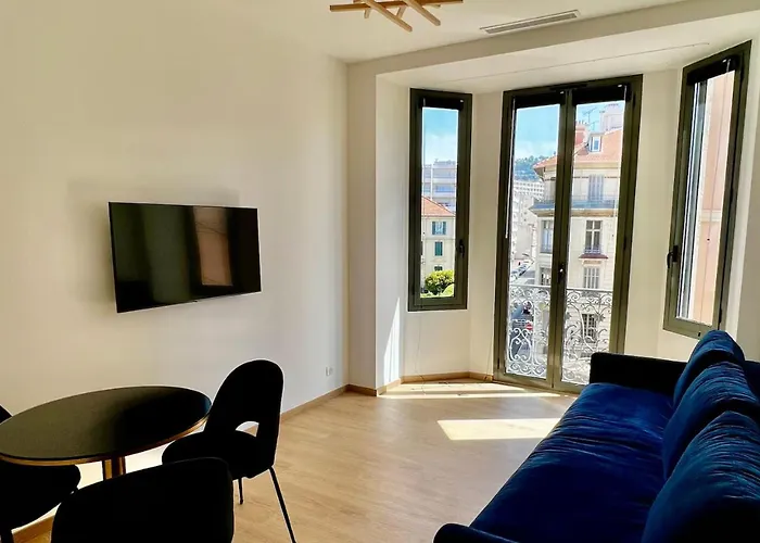 Splendid 1 Bedroom And 1 Sofabed Renovated 2p3 By Rivaevent Daire Cannes
