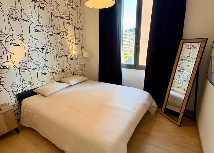 Splendid 1 Bedroom And 1 Sofabed Renovated 2p3 By Rivaevent Daire